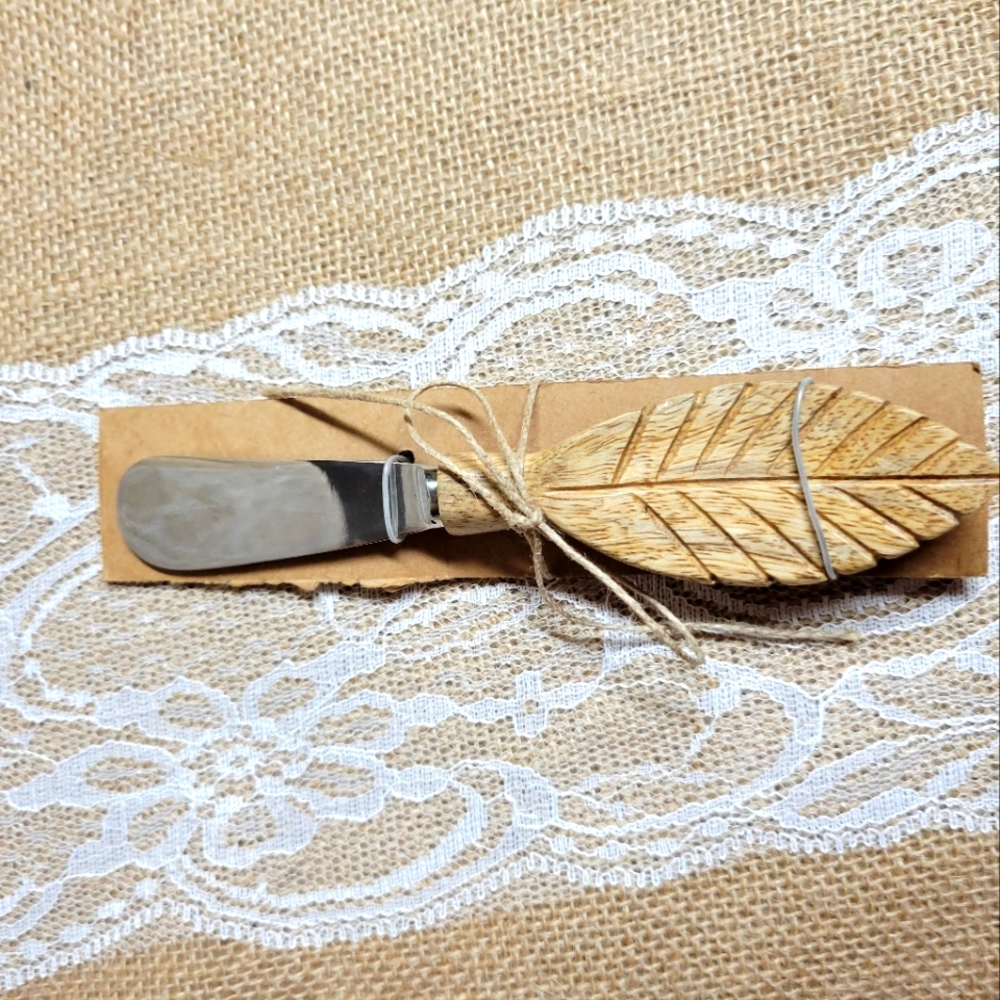 Mango wood handle cheese spreader
